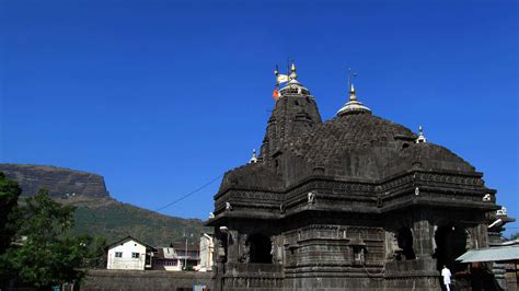 nashik to trimbakeshwar.